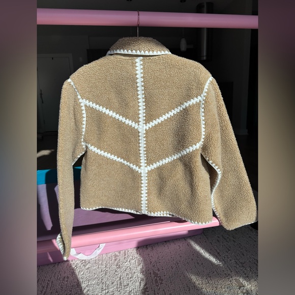 Ellison UGG fluff Shell Jacket - Picture 5 of 8